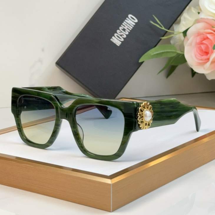 Picture of Moschino Sunglasses _SKUfw70120326fw